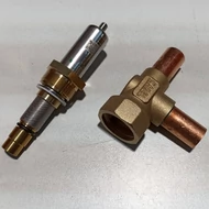 E2V14ZSFB0 CAREL EXV E2V14 SMART Integrált dűznivel,  12-12 ODF nézőüveg nélkül, állórész nélkül